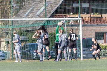 Bild 304 - F SV Henstedt Ulzburg II - SV Boenebuettel-Husberg : Ergebnis: 11:0
